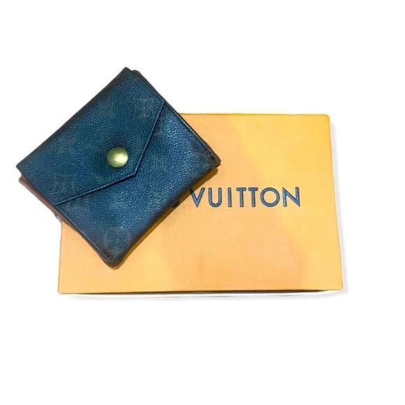LOUIS VUITTON Vintage Monogram Elise Wallet/Coin Purse - Picture 1 of 9